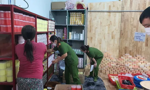 Bình Định: Phát hiện cơ sở sản xuất kem trộn không có giấy phép