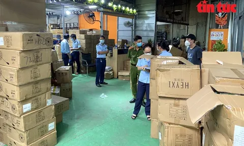 TP Hồ Chí Minh: Phát hiện hơn 100.000 sản phẩm mỹ phẩm, thực phẩm chức năng nghi nhập lậu