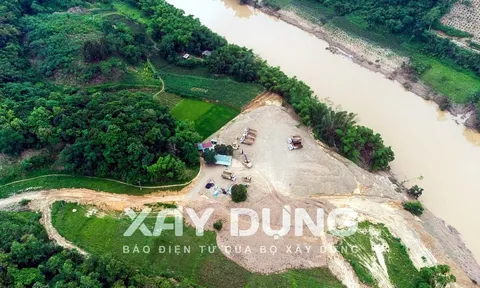 Lạng Sơn: Chưa giải phóng xong mặt bằng, chủ đầu tư Dự án thủy điện Tràng Định 2 đã thi công, đào cát sỏi gây sạt lở?