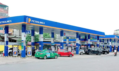 PLX “vật vã” với hàng tồn kho