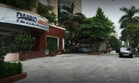 'Gạch nối' Danko Group - The Light Group