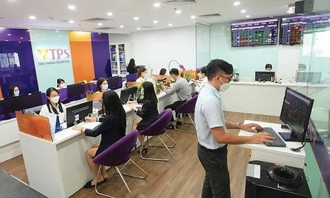 Chứng khoán TPS (ORS) đầu tư trái phiếu lỗ cả trăm tỷ, vừa bị phạt thêm 250 triệu đồng