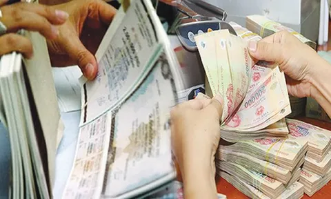 Làn sóng trễ hẹn trả nợ trái phiếu lan rộng