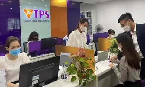Chứng khoán Tiên Phong (TPS) lỗ 113 tỷ đồng từ bán trái phiếu trong quý III, phải thu hơn 2.900 tỷ đồng