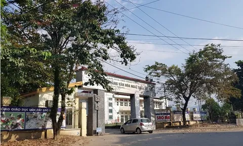 Thành Biên Group "hiểu biết hạn chế", 500 học sinh Hòa Bình chưa biết học ở đâu?