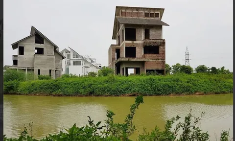 Dự án nhà ở cao cấp 2.000 tỷ đồng hoang lạnh sau 14 năm đầu tư