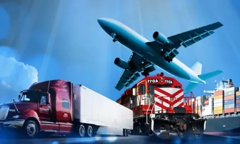 Cước vận tải bắt đầu hạ nhiệt theo giá xăng