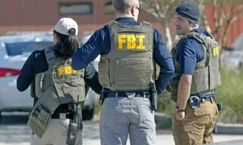 FBI khám xét khu nhà nghỉ mát Mar-a-Lago của cựu Tổng thống Trump tại Florida