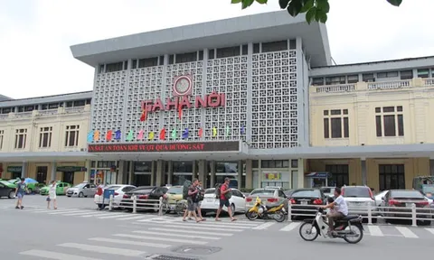 Đất 'vàng' các ga đường sắt: Nguy cơ bị thâu tóm giá rẻ?