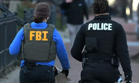 Có tới 300 tài liệu đóng dấu mật được thu hồi từ nhà ông Trump