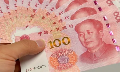 Đồng Nhân dân tệ rớt xuống mức thấp nhất 14 năm sau khi Trung Quốc bị WB hạ triển vọng tăng trưởng