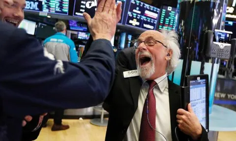 Chứng khoán Mỹ và giá dầu cùng tăng bùng nổ trong phiên đầu tiên của tháng 10