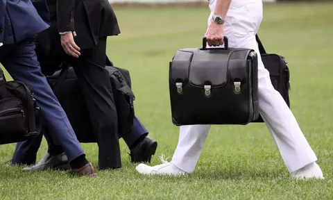 Quy trình Tổng thống Mỹ ra lệnh tiến hành một cuộc tấn công hạt nhân