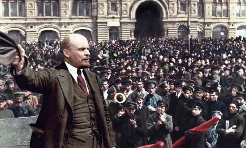 Kỷ niệm 105 năm Cách Mạng Tháng Mười Nga (7-11-1917 _ 7-11-2022): Những bài học quý báu nhất