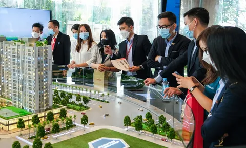 Thị trường bất động sản cuối năm: Không “khát” cung nhưng thiếu cầu