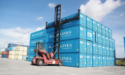 Xếp dỡ Hải An (HAH): Ước lãi 2022 kỷ lục 835 tỷ nhưng kế hoạch năm 2023 giảm gần 3 lần.