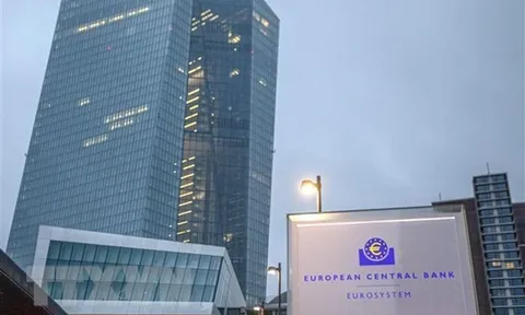 Cuộc đua lãi suất toàn cầu giảm tốc: Sau Fed, đến lượt ECB và BOE “hãm phanh”