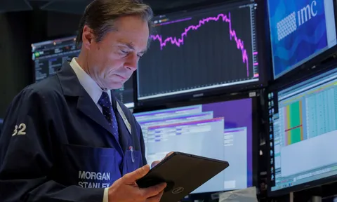 Nhà đầu tư Mỹ trông đợi ‘ông già Noel phát quà’ trong tuần cuối năm