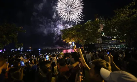 TP.HCM cấm xe nhiều tuyến đường phục vụ lễ hội đón năm mới 2023