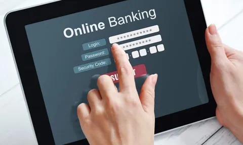 Sát Tết, loạt ngân hàng dính lỗi chuyển tiền online