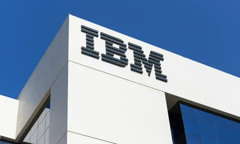 Ảnh hưởng bởi làn sóng sa thải, hãng IBM cắt giảm gần 4.000 nhân sự