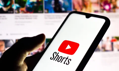 Trận chiến tranh giành người dùng trẻ tuổi giữa TikTok và YouTube Shorts