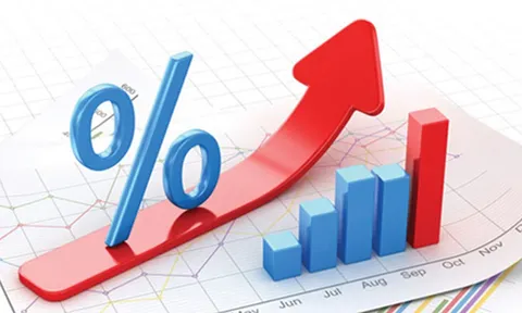 Chênh lệch bất ngờ lãi suất tiết kiệm của nhóm ông lớn ngân hàng