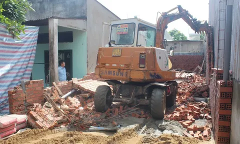 Lúng túng trong xử lý các công trình xây dựng trái phép