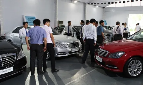 Vì sao giá xe ô tô Việt Nam gấp đôi Thái Lan, cao hơn cả Mỹ, Nhật Bản?