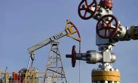 Giá xăng dầu hôm nay 29/3: Tăng liên tiếp do làn sóng đình công ở Pháp