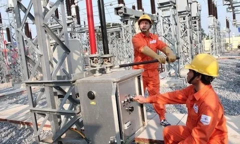 EVN cảnh báo không còn điện dự phòng, nguy cơ thiếu điện cả nước