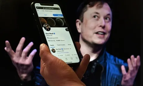 Elon Musk bất ngờ đổi kế hoạch với Twitter