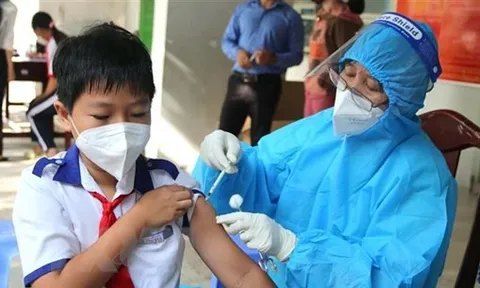 Ngày 12/5: Có 3.949 ca COVID-19 mới, số khỏi bệnh nhiều gần gấp đôi