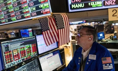 Chứng khoán Mỹ phục hồi mạnh giúp S&P 500 thoát khỏi thị trường 'con gấu'.