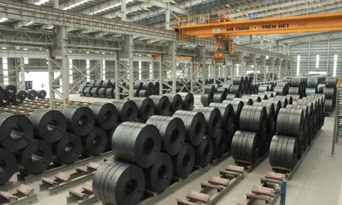 Khó đoán định thị trường thép trong năm 2022