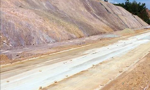 Công ty TNHH MTV xây dựng A.H bị cấm tham gia đấu thầu ở Bình Phước