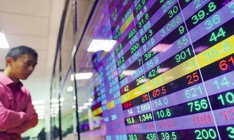 Chứng khoán, BĐS giảm tốc, ngành thuế sẽ rà soát sát nguồn thu phát sinh