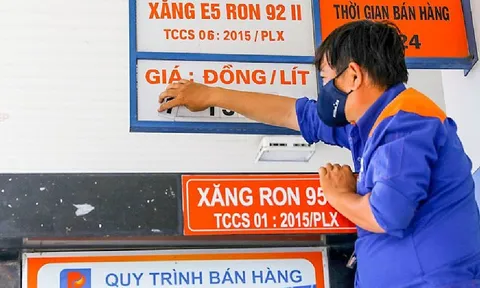 Giá xăng tiếp tục vượt mốc 31.000 đồng/lít?