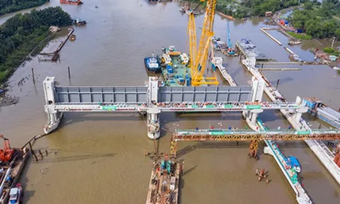Dự án chống ngập nghìn tỷ Hà Nội chậm tiến độ, công trường ngổn ngang