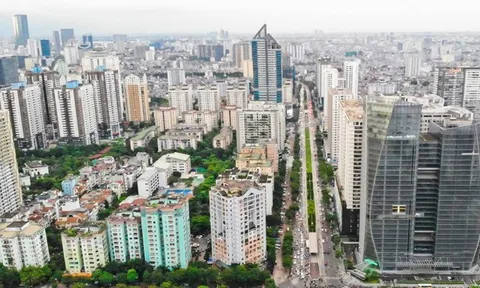 Lật mở việc 'xé nát' quy hoạch hơn 2km đường 'nhồi' 40 cao ốc ở Hà Nội