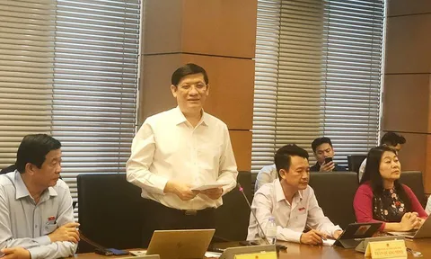 Ông Nguyễn Thanh Long bị bãi nhiệm tư cách ĐBQH, cách chức Bộ trưởng Bộ Y tế