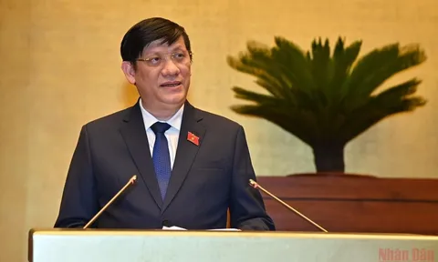 Chủ tịch nước quyết định cách chức Bộ trưởng Y tế đối với ông Nguyễn Thanh Long