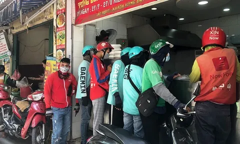 Lương shipper cao nhất nhóm lao động phổ thông: Hà Nội hay Tp.HCM chưa phải nơi trả cao nhất!