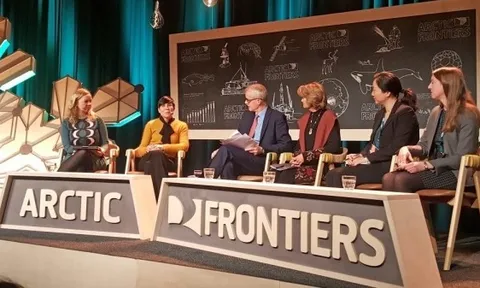 Gay cấn không kém chiến sự tại Ukraine, đối đầu Nga-NATO 'tỏa sức nóng' làm tan băng Bắc Cực