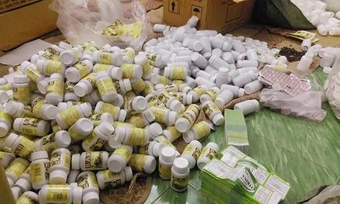 Phá đường dây sản xuất, tiêu thụ thực phẩm chức năng Collagen giả