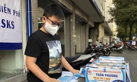 Lao đao vì thiếu thuốc, vật tư y tế (*): Thiếu cả người kê toa!