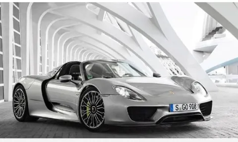 Những siêu xe giá 1 triệu USD dành cho giới nhà giàu