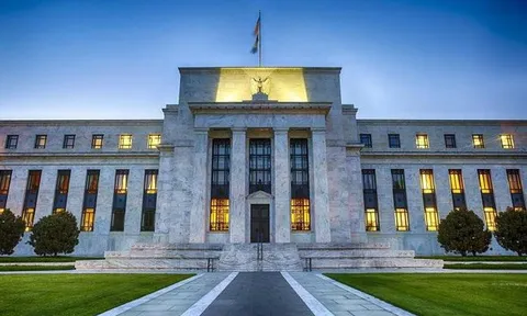 FED không loại trừ khả năng kinh tế Mỹ rơi vào suy thoái