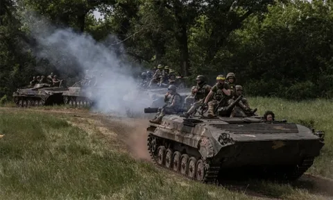 Chiến sự Nga - Ukraine ở Donbass bước vào cao trào