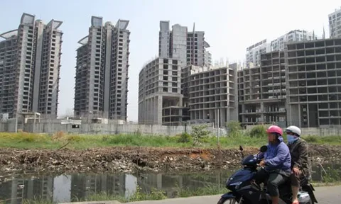 Ngân hàng 'ồ ạt' phát mại bất động sản thế chấp